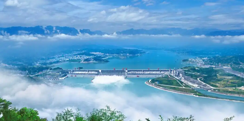 图1-1 三峡水电站茅坪溪副坝 (1).png